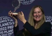 Luz Gabás gana el Premio Planeta 2022 con la novela ‘Lejos de Luisiana’ Luz Gabás gana el Premio Planeta 2022 con la novela 'Lejos de Luisiana'