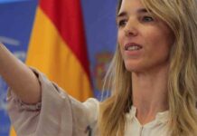 Cayetana irá a juicio el miércoles por llamar terrorista al padre de Pablo Iglesias Cayetana Álvarez de Toledo irá a juicio el miércoles por llamar terrorista al padre de Pablo Iglesias