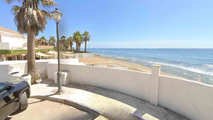 Aparece el cuerpo de una mujer sin cabeza ni manos en una playa de Marbella