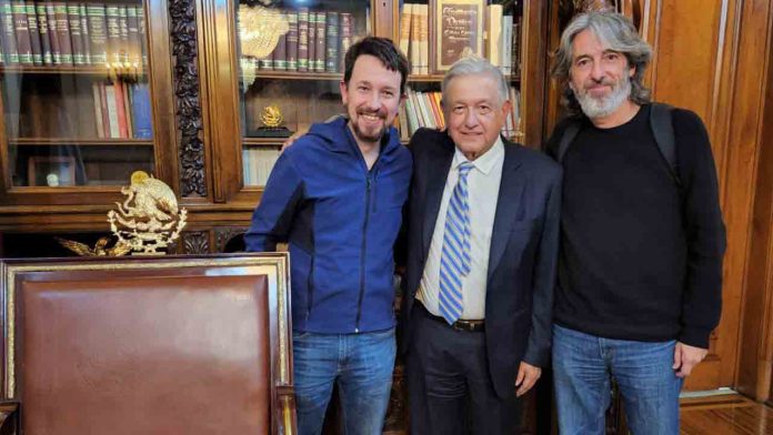 Pablo Iglesias se reúne con López Obrador en México