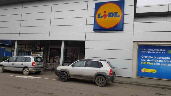 Consumo cierra 38 tiendas Lidl en Rumanía