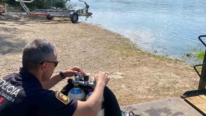 Encuentran un cadáver en un vehículo hundido en el río Ebro