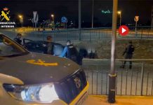 Siete detenidos por facilitar documentación falsa a migrantes en Canarias Siete detenidos por facilitar documentación falsa a migrantes en Canarias