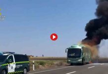 Arde un autocar en Fraga, Huesca, con 50 pasajeros que han resultado ilesos Arde un autocar en Fraga, Huesca, con 50 pasajeros que ha resultado ilesos