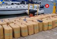 Intervienen en Huelva 3.750 kilos de hachís en una embarcación Intervienen en Huelva 3.750 kilos de hachís en una embarcación