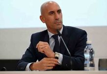 Comienza el juicio contra Rubiales por el beso a Jennifer Hermoso Luis Rubiales dimite como presidente de la RFEF