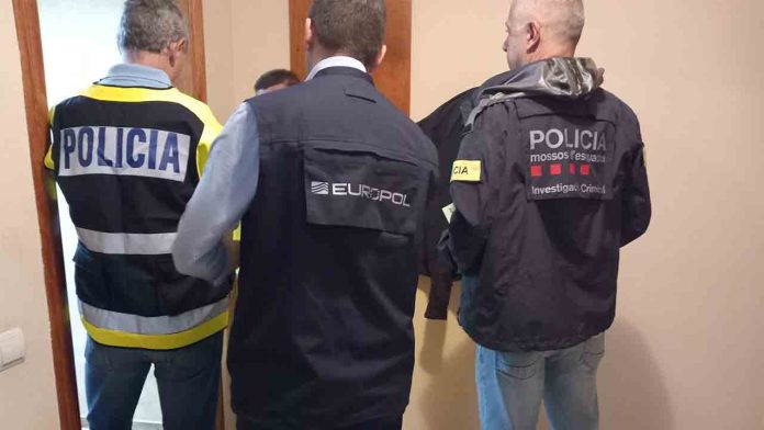 Operación contra la falsificación de billetes en Salou, Reus y Cambrils