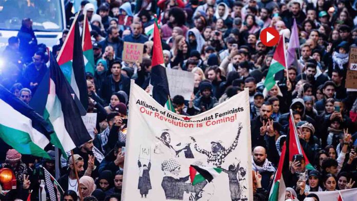 Berlín sale a la calle contra el genocidio de Israel al pueblo palestino
