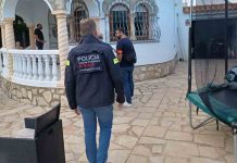 Localizan a un fugitivo en Tarragona que traficaba con seres humanos para explotarlos Localizan a un fugitivo en Tarragona que traficaba con seres humanos para explotarlos