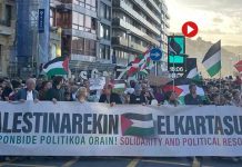 Multitudinaria manifestación en Donostia exigiendo parar la masacre en Gaza Multitudinaria manifestación en Donostia exigiendo parar la masacre en Gaza