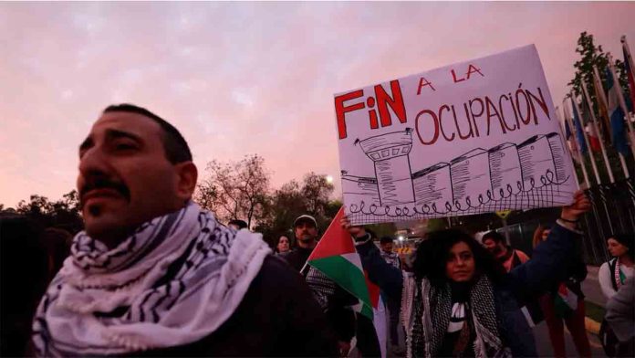 Chile retira a su embajador en Israel por la barbaridad de los ataques a Gaza