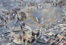 El ejército de ocupación israelí, más devastador que los aliados en la Alemania nazi Israel bombardea un campamento de refugiados de Gaza