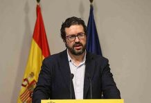 El Gobierno subirá el sueldo mínimo más de 4% si la patronal no firma el acuerdo El Gobierno subirá el sueldo mínimo más de 4% si la patronal no firma el acuerdo