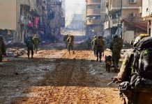 Israel bombardea ciudades en Gaza y amenaza con ampliar sus ataques Israel bombardea ciudades en Gaza y amenaza con ampliar sus ataques