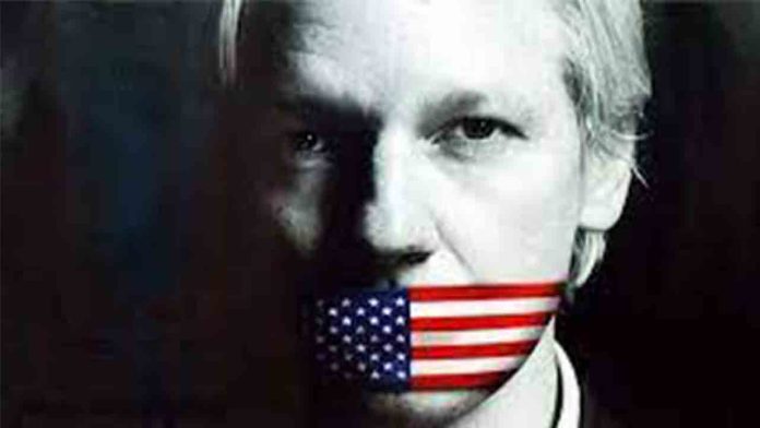 Miles de personas en todo el mundo piden la liberación de Julian Assange
