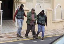 Detienen en La Zubia, Granada, a un Policía Local acusado de yihadismo Detienen en La Zubia, Granada, a un Policía Local acusado de yihadismo