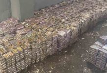 Intervienen 4.000 kilos de hachís en dobles fondos de camiones en Motril Intervienen 4.000 kilos de hachís en dobles fondos de camiones en Motril