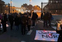 Los funcionarios de prisiones cortan los accesos a los centro penitenciarios de Catalunya Los funcionarios de prisiones cortan los accesos a los centro penitenciarios de Catalunya
