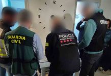 Operación en Barcelona contra un grupo acusado de 1.000 estafas bancarias Operación en Barcelona contra un grupo acusado de 1.000 estafas bancarias