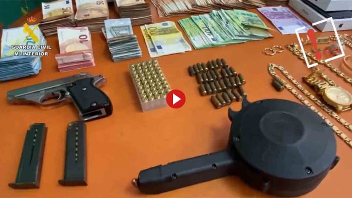 Tres detenidos en Málaga por vender armas a organizaciones criminales