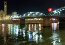 Dos muertos en Tortosa al chocar un ciclomotor con un coche de los Mossos Dos muertos en Tortosa al chocar un ciclomotor con un coche de los Mossos