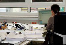El paro registra una bajada de 46.783 personas en todos los sectores El paro registra una bajada de 46.783 personas en todos los sectores