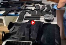 Incautan 500.000 euros, 54 kilos de coca y tres armas de guerra Incautan 500.000 euros, 54 kilos de coca y tres armas de guerra