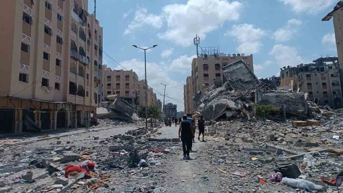 Israel asesina a seis palestinos civiles en Deir al-Balah, en Gaza Israel asesina a seis palestinos civiles en Deir al-Balah, en Gaza