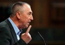 Compromís plantea al PSPV una moción de censura contra Carlos Mazón por la gestión de la DANA Compromís plantea al PSPV una moción de censura contra Carlos Mazón por la gestión de la DANA
