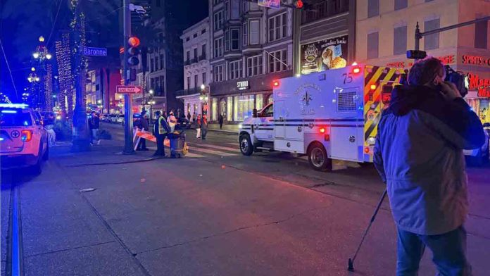 Diez muertos y una treintena de heridos en un atropello múltiple en Nueva Orleans
