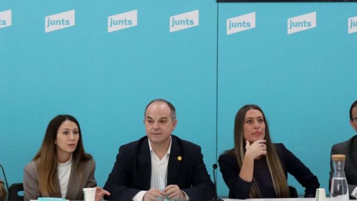 Junts retira la cuestión de confianza a Pedro Sánchez Junts retira la cuestión de confianza a Pedro Sánchez