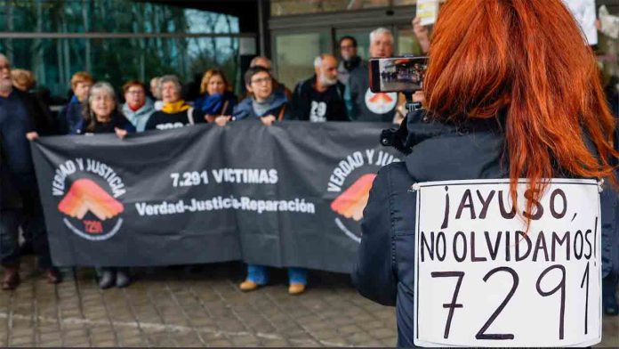 La Fiscalía presenta nueve denuncias para investigar a las residencias de Madrid La Fiscalía presenta nueve denuncias para investigar a las residencias de Madrid