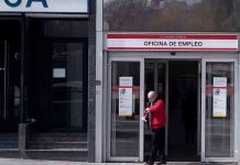 El paro desciende en 13.311 personas en marzo El paro desciende en 13.311 personas en marzo
