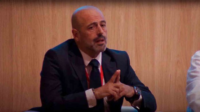 Un capitán de la UCO cobró 132.000 euros de la organización liderada por el socio de Aldama Un capitán de la UCO cobró 132.000 euros de la organización liderada por el socio de Aldama