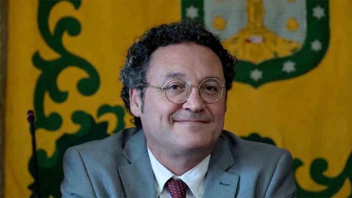 La Sexta redactó la noticia de la confesión del novio de Ayuso antes de que el fiscal general recibiera el correo