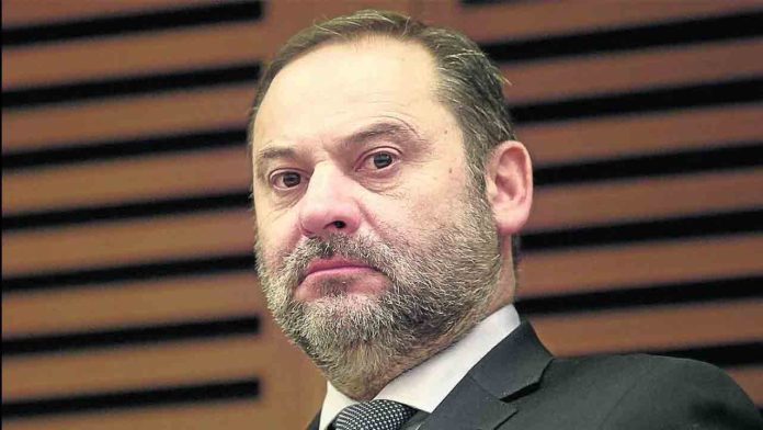 La UCO registra la casa del exministro Ábalos en València por orden del Supremo