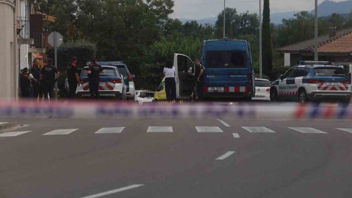 Detenido un hombre por la muerte de su madre en Torelló, Barcelona Detenido un hombre por la muerte de su madre en Torelló, Barcelona