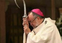 El arzobispo de Oviedo llama “moritos” a los musulmanes Arzobispo de Oviedo llama “moritos” a los musulmanes