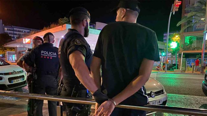 Investigación por la muerte violenta de una mujer en Lloret de Mar Investigación por la muerte violenta de una mujer en Lloret de Mar