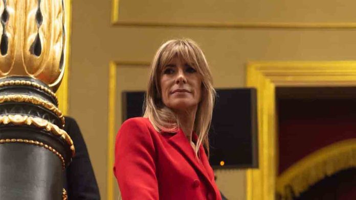 La Audiencia de Madrid frena a Peinado y ordena mantener unida la investigación a Begoña Gómez