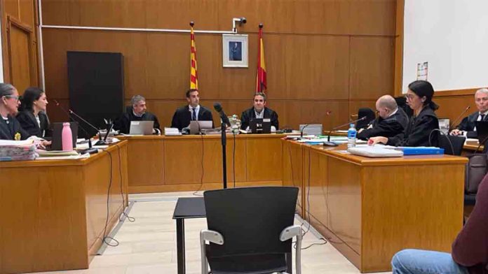 El juicio por el presunto montaje policial en el Puerto de Barcelona se tambalea ante la falta de pruebas El juicio por el presunto montaje policial en el Puerto de Barcelona se tambalea ante la falta de pruebas