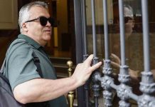 La UCO pone el foco en el elevado gasto de la esposa de Santos Cerdán La UCO pone el foco en el elevado gasto de la esposa de Santos Cerdán