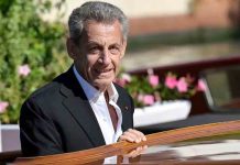 La justicia francesa concede la libertad condicional a Sarkozy La justicia francesa concede la libertad condicional a Sarkozy