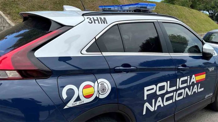 Policía Nacional Cae una red dedicada al tráfico de drogas y armas en Almería, Granada y Huelva