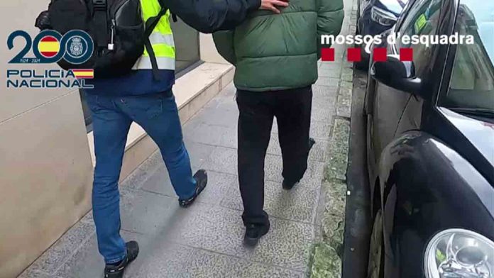 Detenido en Santander por extorsionar a menores a través de redes sociales