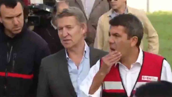 Feijóo entrega al juzgado los whatsapps de Mazón y queda en evidencia Feijóo entrega al juzgado los whatsapps de Mazón y queda en evidencia