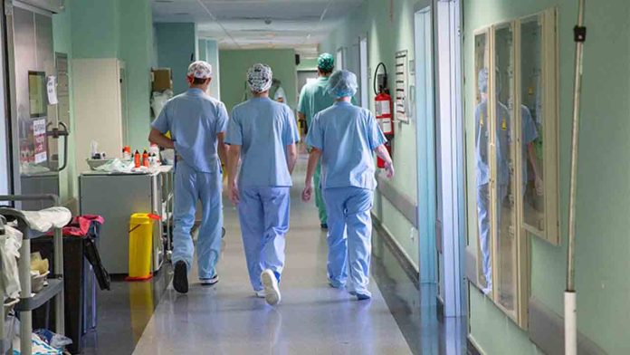 La Fiscalía ve indicios de prevaricación en la gestión del Hospital de Torrejón de Ardoz