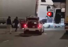 Un camionero embiste a una furgoneta de ladrones durante un robo en la AP-7 Un camionero embiste a una furgoneta de ladrones mientras un robo en la AP-7