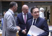 España descarta participar en una misión militar en el estrecho de Ormuz España descarta participar en una misión militar en el estrecho de Ormuz