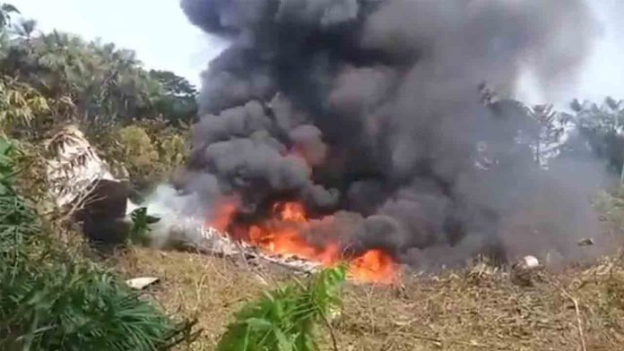 Tragedia en Colombia: un avión militar se estrella con decenas de militares a bordo